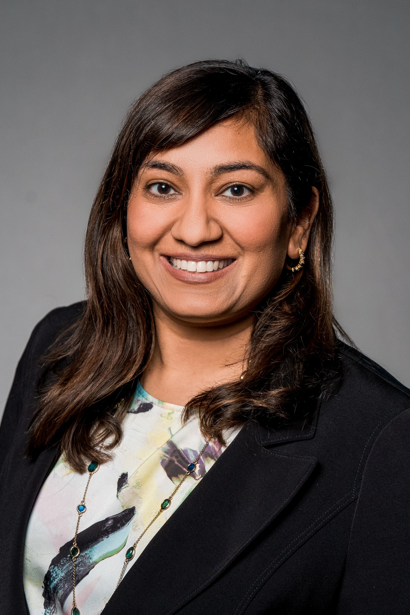 Dr. Alvia Siddiqi